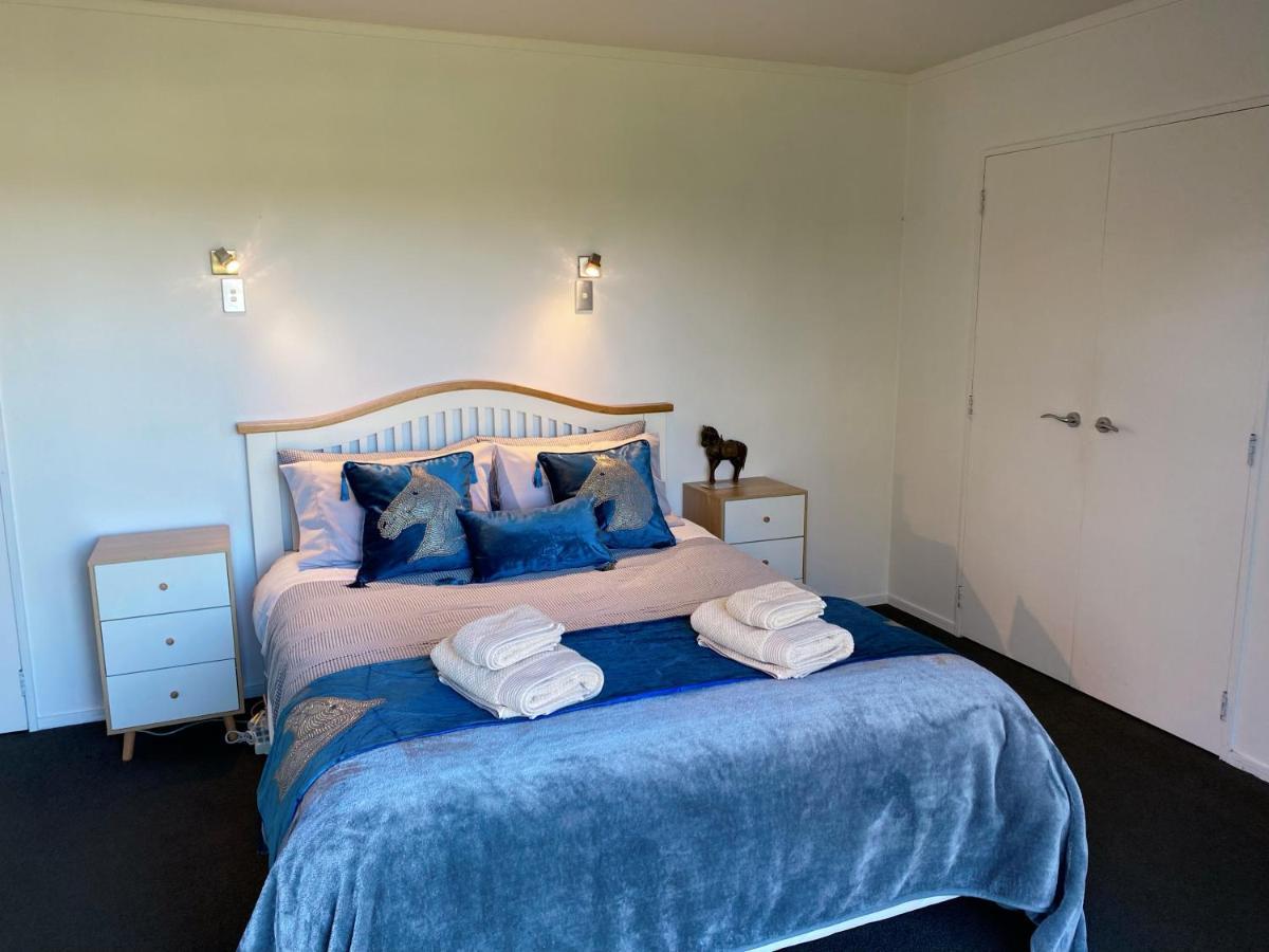 Bed and Breakfast Unique Equestrian Lifestyle Tamahere Екстер'єр фото