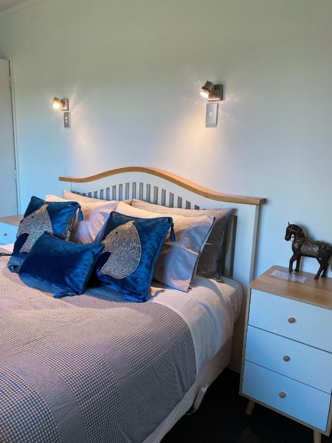 Bed and Breakfast Unique Equestrian Lifestyle Tamahere Екстер'єр фото