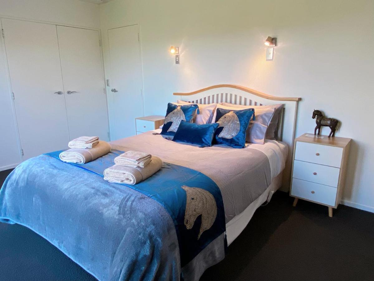 Bed and Breakfast Unique Equestrian Lifestyle Tamahere Екстер'єр фото